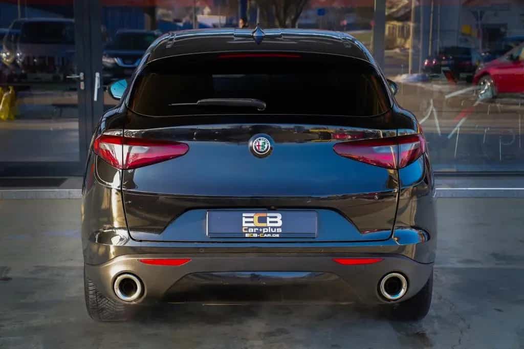 Alfa Romeo Stelvio Super Q4 *Automatik/SHZ/Klimaaut./Navi* 10/2019-photo-3