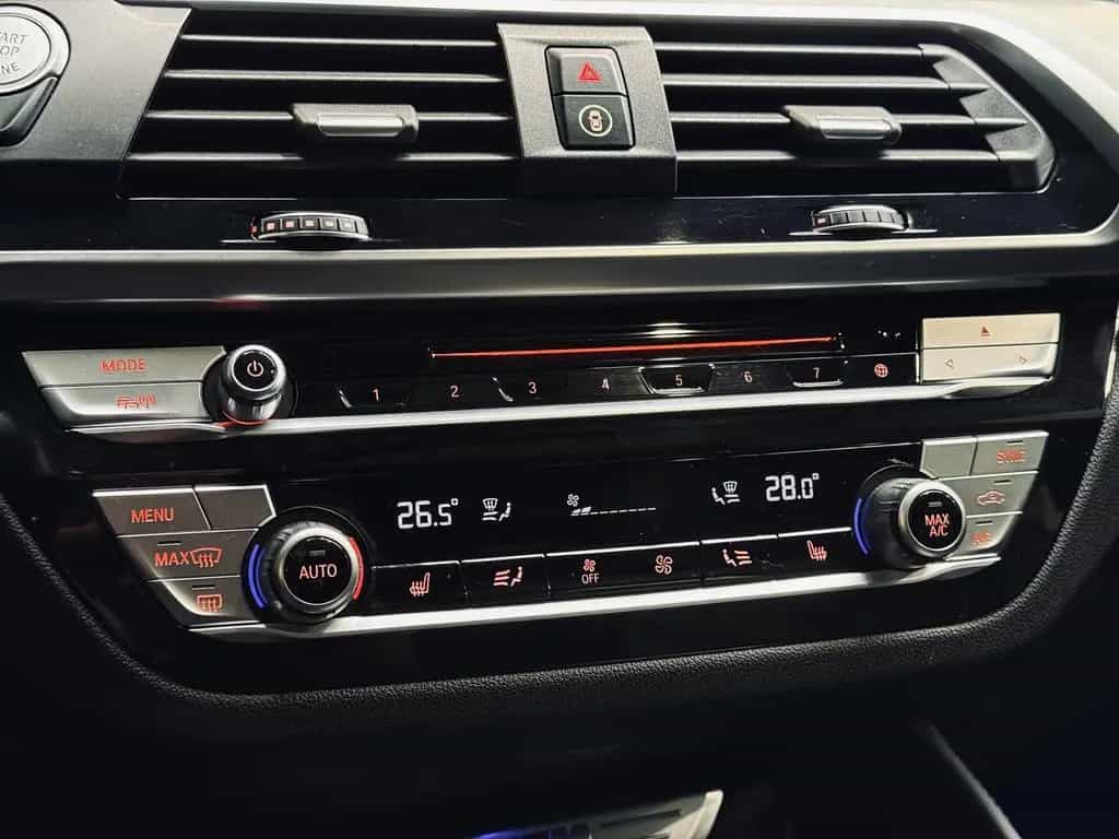 BMW X4 M40i |PANO|AHK|ACC|HUD|4xSHZ|ASSIST+ 12/2019-photo-28