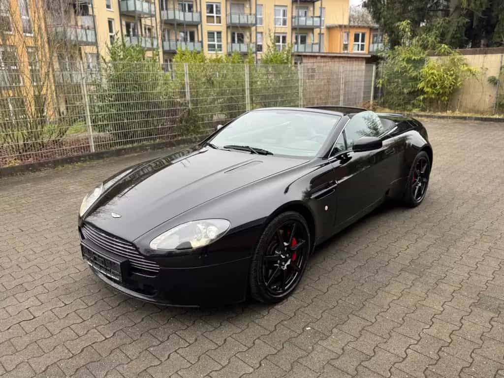 Aston Martin V8 Vantage Roadster 4.3l Sportshift  3XSCHWARZ 02/2008-photo-1