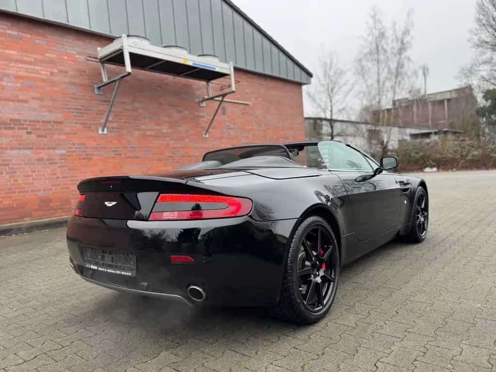 Aston Martin V8 Vantage Roadster 4.3l Sportshift  3XSCHWARZ 02/2008-photo-7