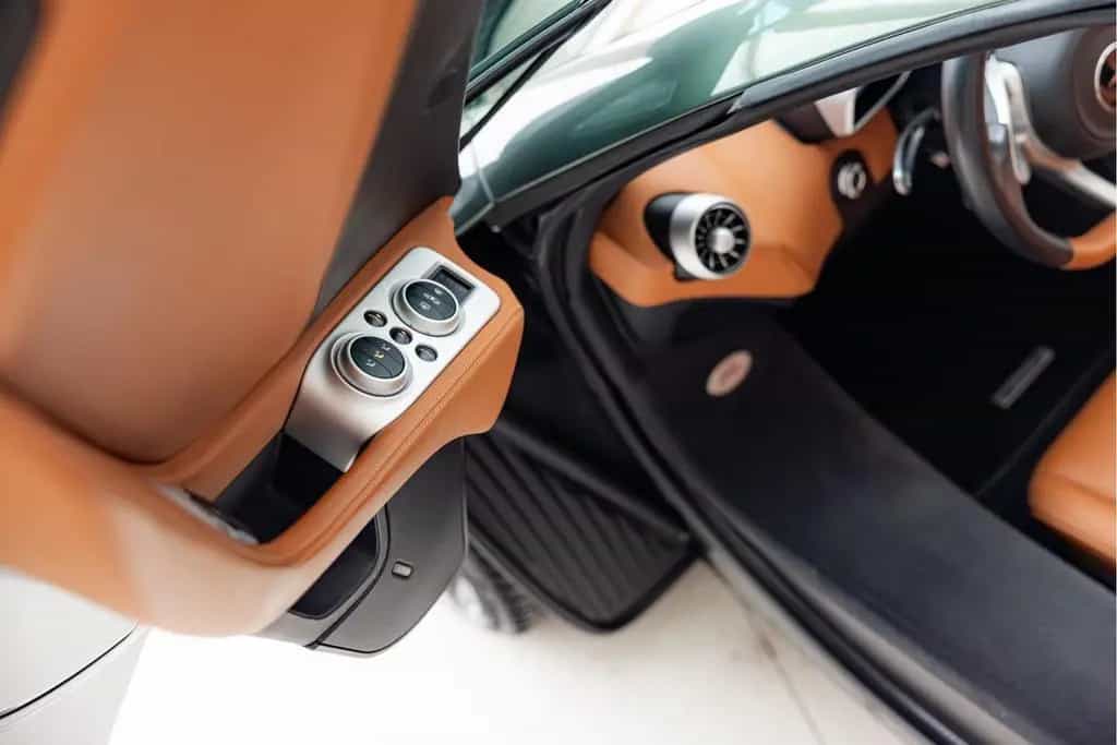 McLaren 650S Spider 3.8 | MSO | Chiltern Green | Tan Int 09/2016-photo-10
