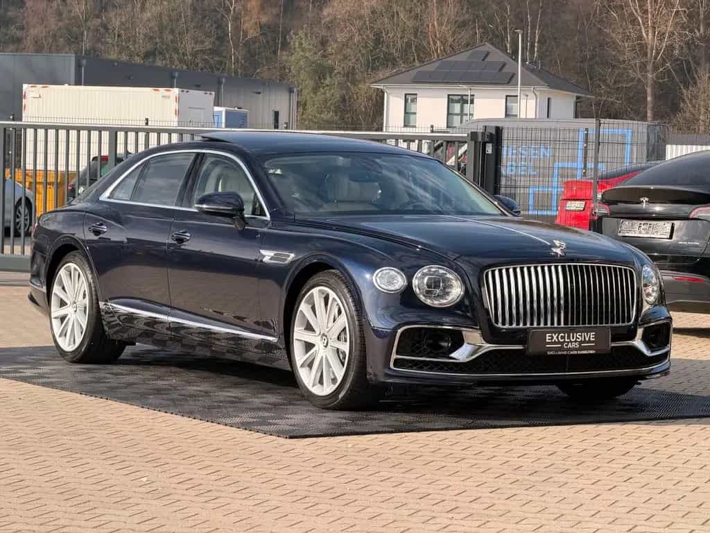 Bentley Flying Spur W12 | FIRST EDITION | NEW SERVICE 26 07/2020-photo-13