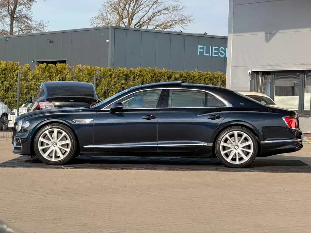 Bentley Flying Spur W12 | FIRST EDITION | NEW SERVICE 26 07/2020-photo-2