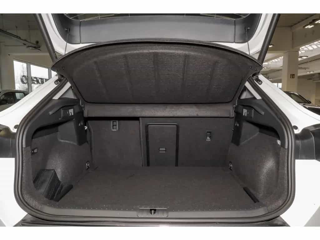 Cupra Formentor 1.5 TSI+E.HECKK.+AHK+KEYLESS+CARPLAY+S 01/2024-photo-5