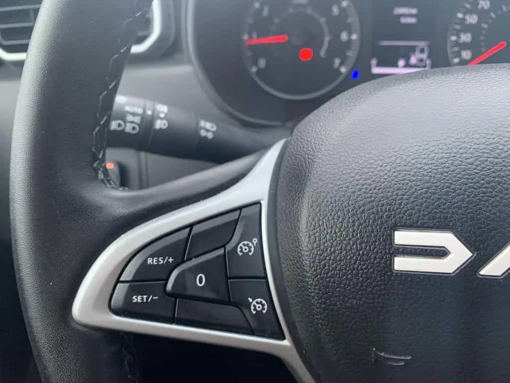 Dacia Duster EXPRESSION TCe 130 2WD LED+KLIMA+PDC+ZV 04/2023-photo-21