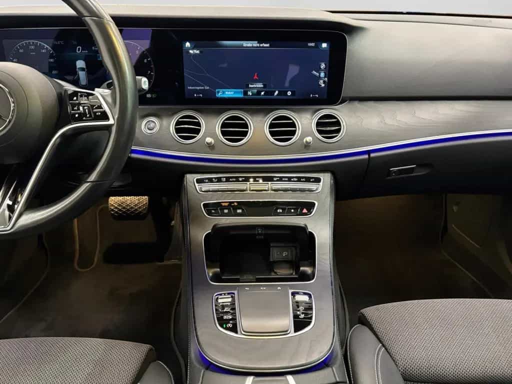 Mercedes-Benz E-Class 200 T AVANTGARDE|PANO|KAM|TOTW|LED|EASY-P.|AMB 12/2021-photo-11