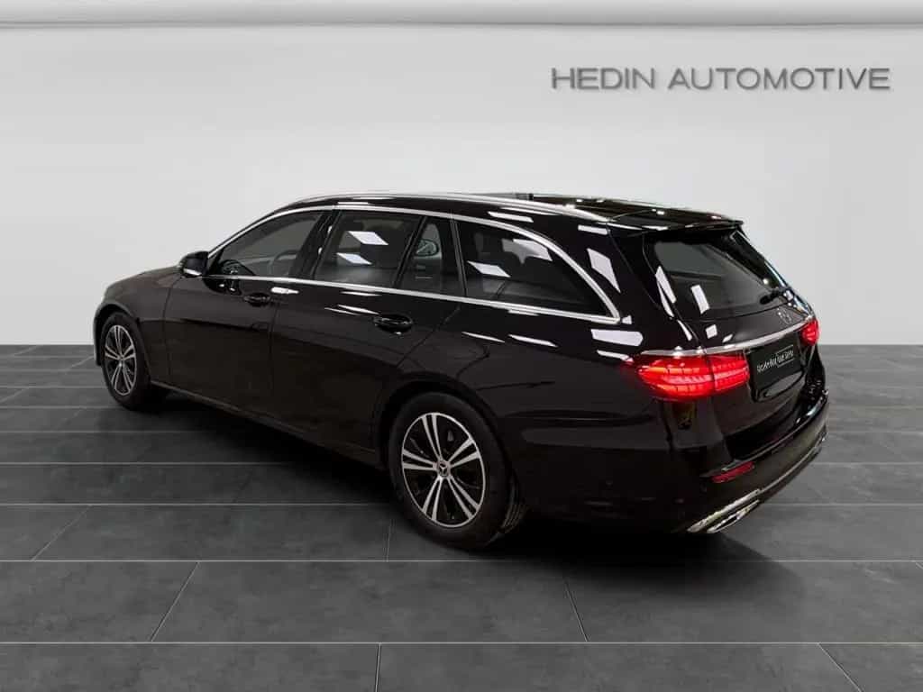 Mercedes-Benz E-Class 200 T AVANTGARDE|PANO|KAM|TOTW|LED|EASY-P.|AMB 12/2021-photo-3