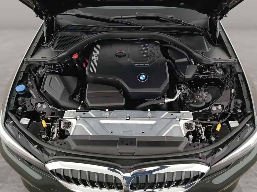BMW 320 i Touring LiveCockpitProf PDC HiFi Alarm 06/2022-photo-12