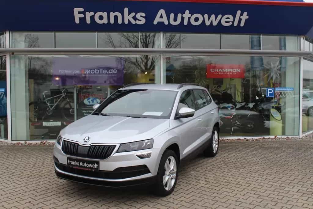 Skoda Karoq 1.5l Style DSG 08/2020-photo-0