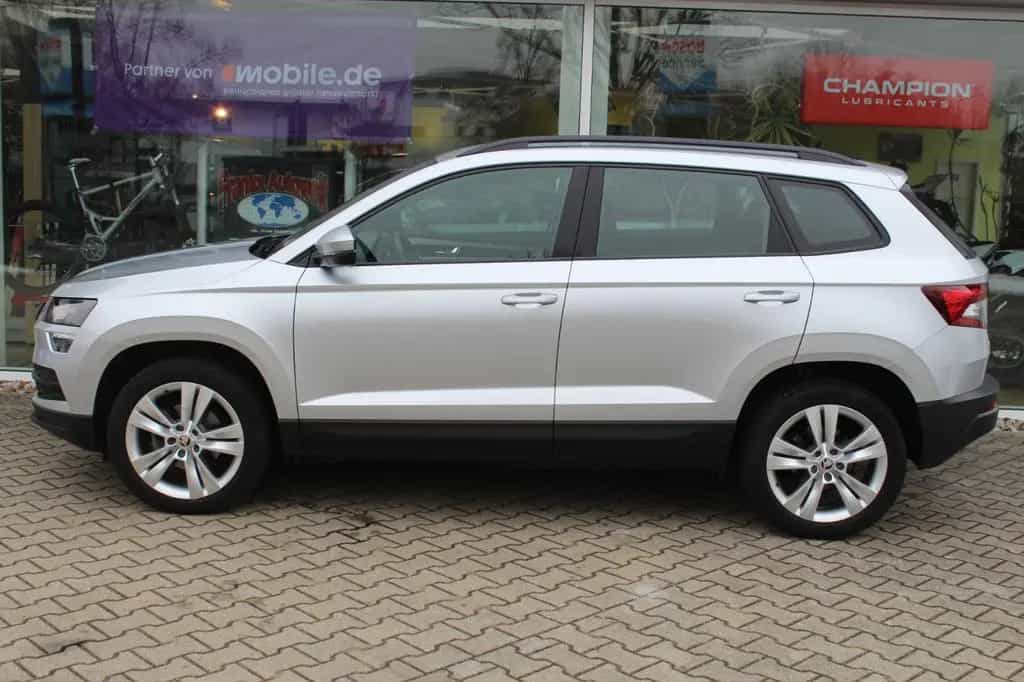 Skoda Karoq 1.5l Style DSG 08/2020-photo-9