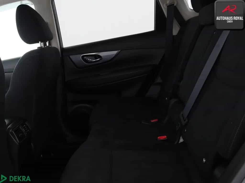 Nissan X-Trail 2.0 dCi 4x4 TEKNA KEYLESS,AHK,SCHECKHEFT 06/2017-photo-10