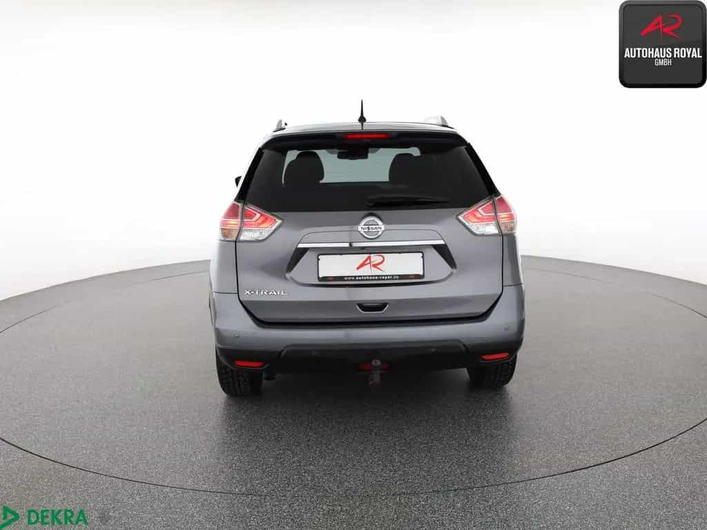 Nissan X-Trail 2.0 dCi 4x4 TEKNA KEYLESS,AHK,SCHECKHEFT 06/2017-photo-3