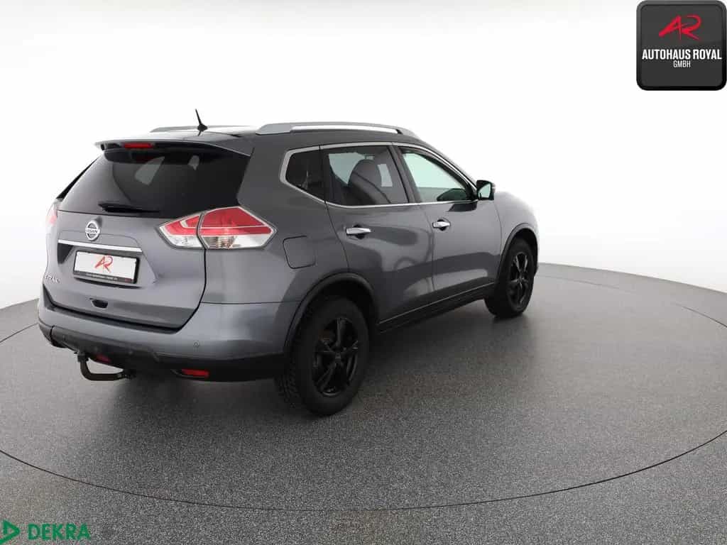 Nissan X-Trail 2.0 dCi 4x4 TEKNA KEYLESS,AHK,SCHECKHEFT 06/2017-photo-4