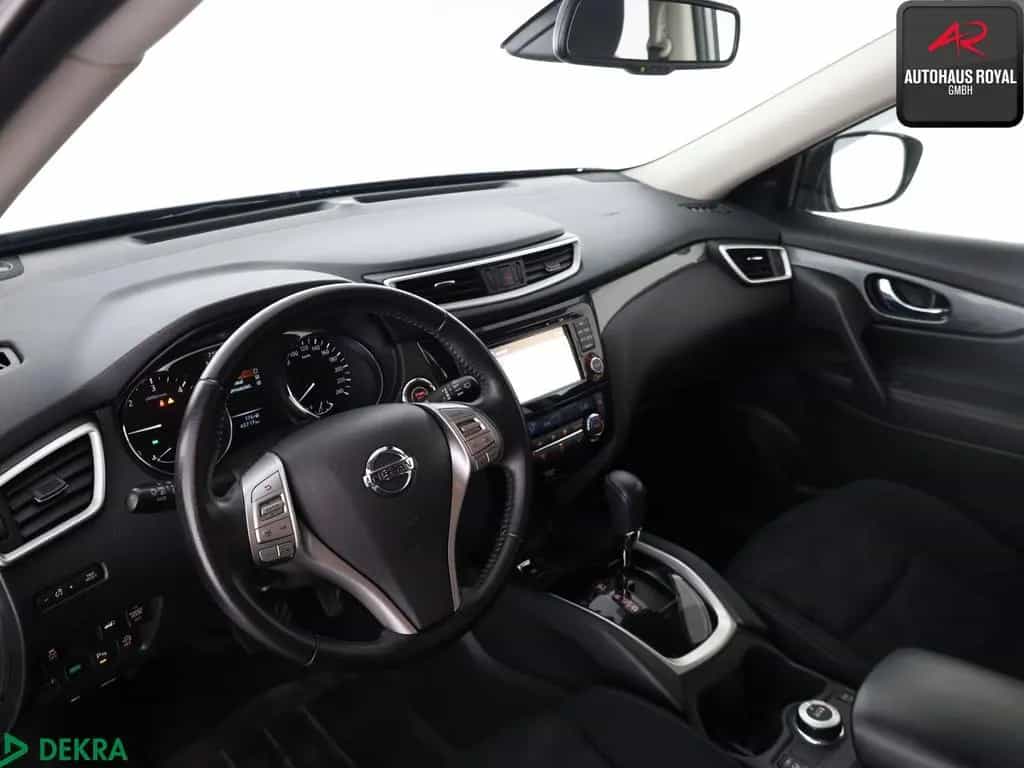 Nissan X-Trail 2.0 dCi 4x4 TEKNA KEYLESS,AHK,SCHECKHEFT 06/2017-photo-8