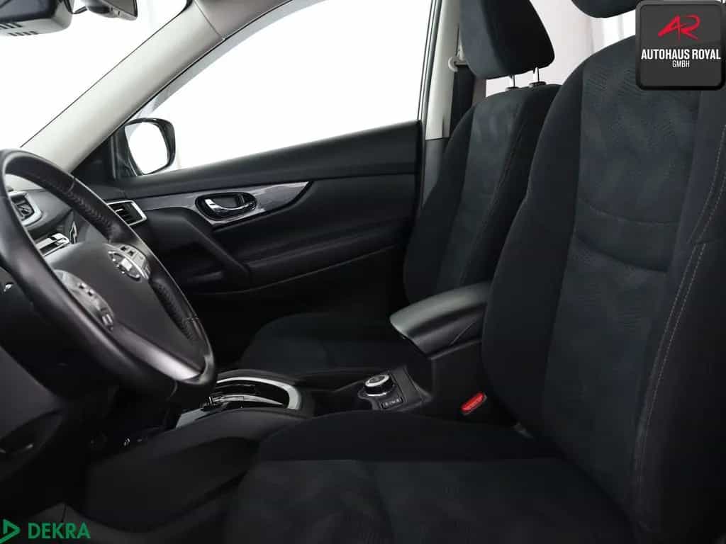 Nissan X-Trail 2.0 dCi 4x4 TEKNA KEYLESS,AHK,SCHECKHEFT 06/2017-photo-9