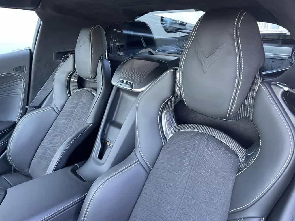 Corvette Z06 Coupe 3LZ 5.5 V8 08/2025-photo-11