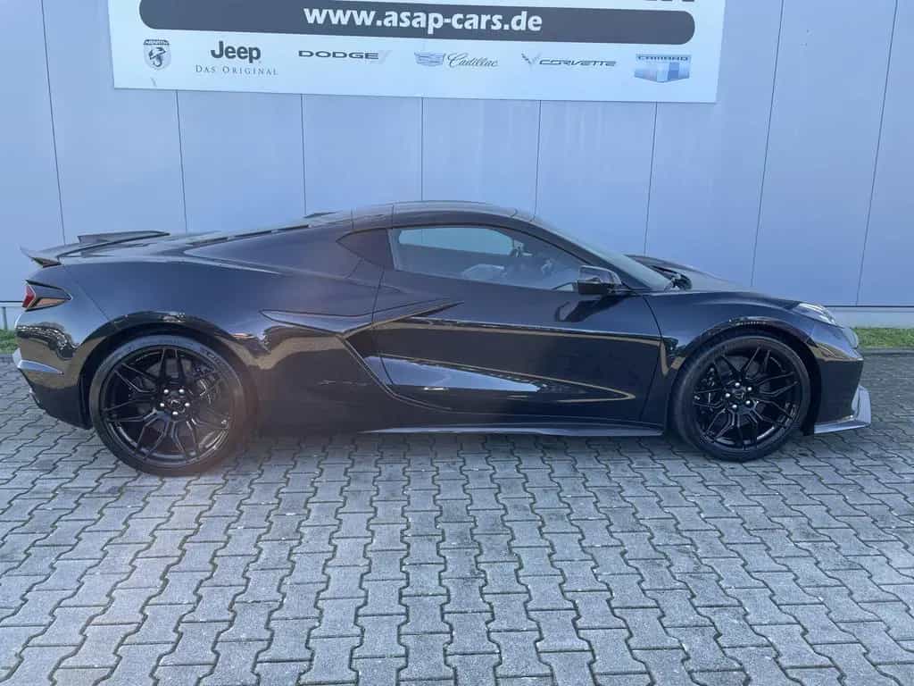 Corvette Z06 Coupe 3LZ 5.5 V8 08/2025-photo-16