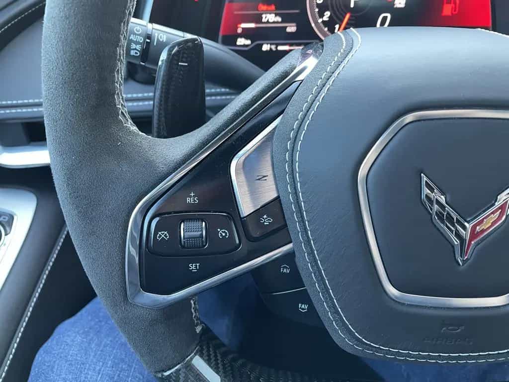 Corvette Z06 Coupe 3LZ 5.5 V8 08/2025-photo-19