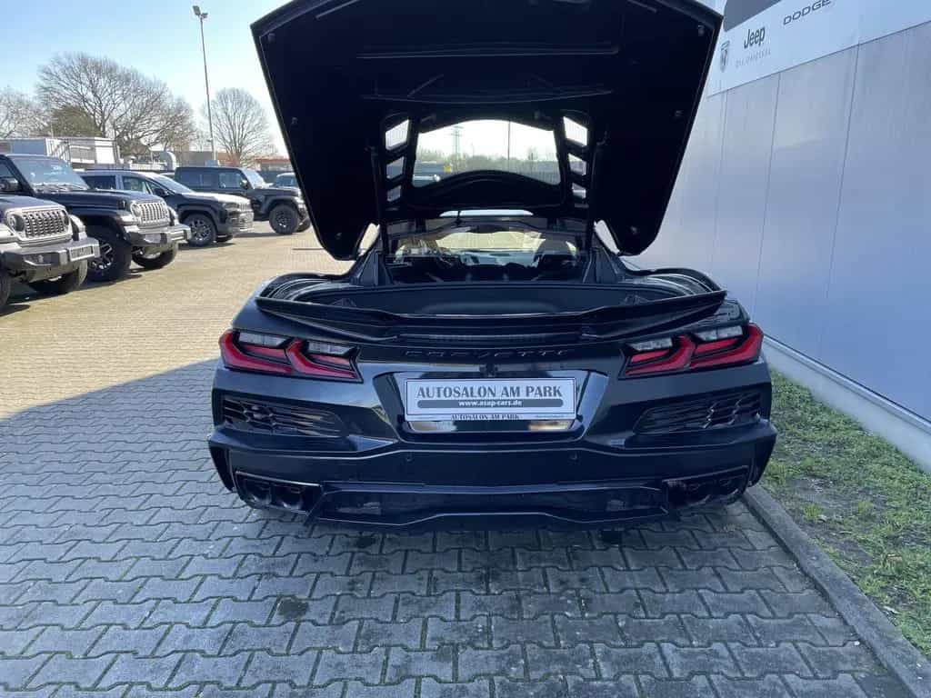 Corvette Z06 Coupe 3LZ 5.5 V8 08/2025-photo-4