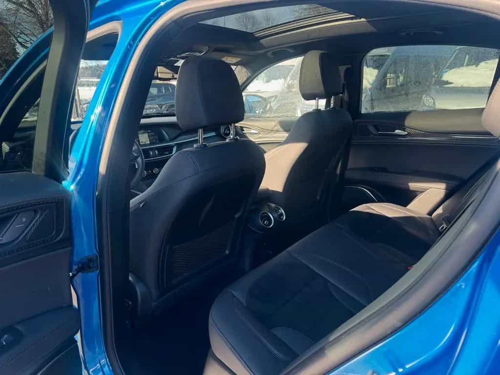 Alfa Romeo Stelvio Veloce Glasdach Memory Alcantara Navi 01/2022-photo-14