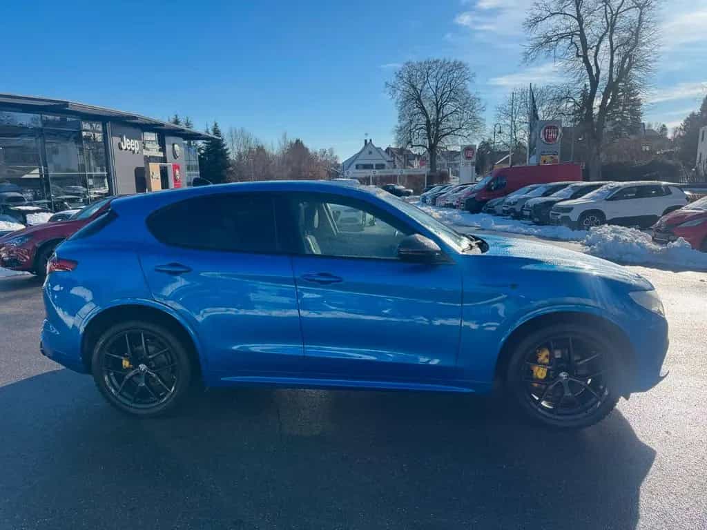 Alfa Romeo Stelvio Veloce Glasdach Memory Alcantara Navi 01/2022-photo-0