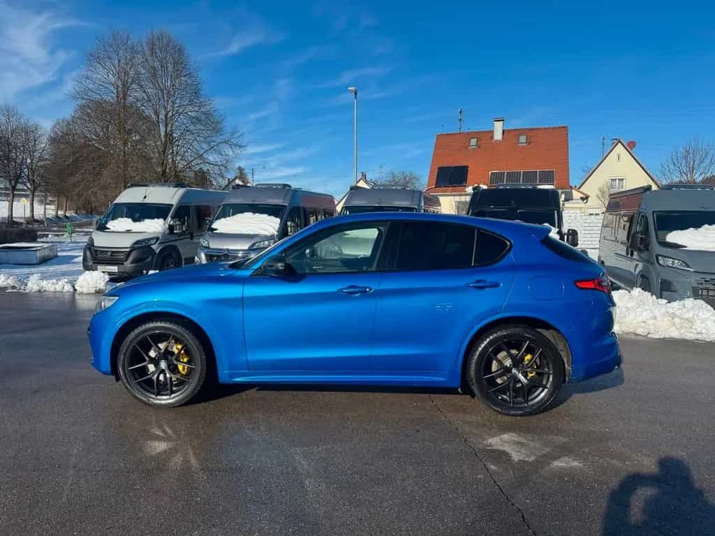 Alfa Romeo Stelvio Veloce Glasdach Memory Alcantara Navi 01/2022-photo-4