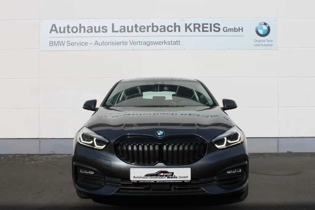 BMW 1 Series 118i F40 Autom. NAVI, LED, PDC, SHZ, WC, 17" 11/2019-photo-2