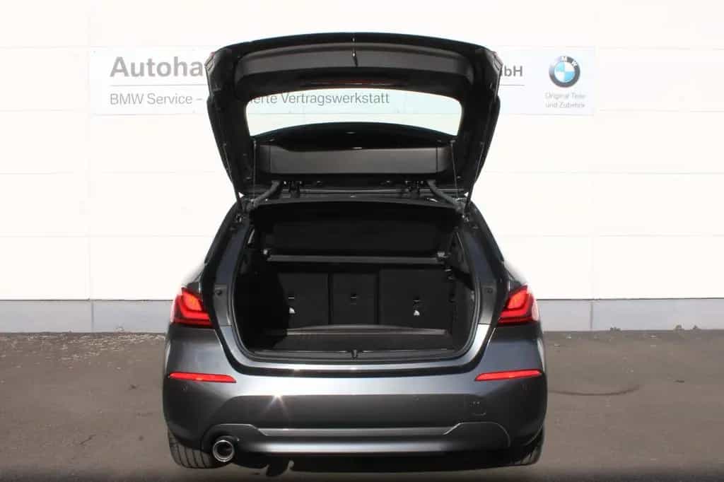 BMW 1 Series 118i F40 Autom. NAVI, LED, PDC, SHZ, WC, 17" 11/2019-photo-4