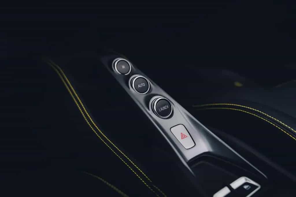 Ferrari F8 Spider Giallo Modena / Carbon Racing Seats / 05/2021-photo-13