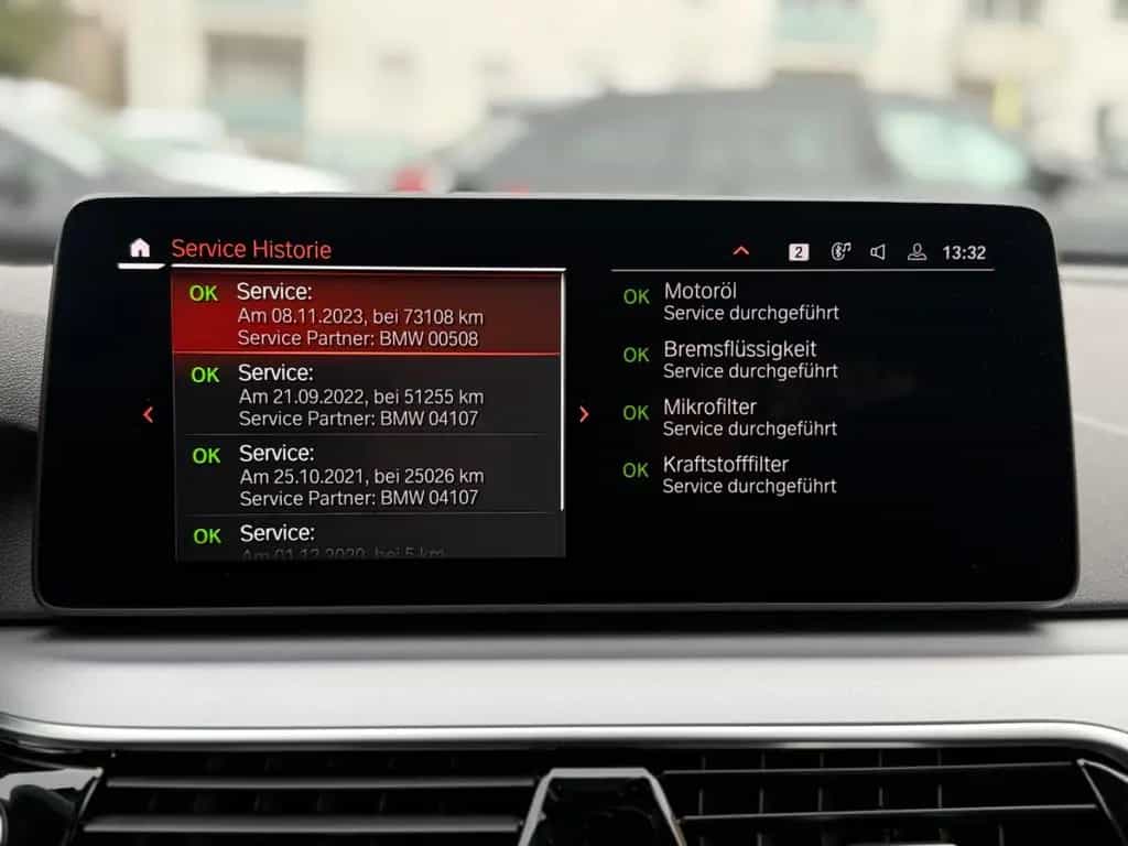 BMW 5 Series 520d Lim Driving Assistant Professio Kamera LED 11/2020-photo-11