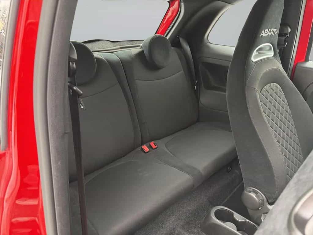 Abarth 500 1.4 T- JET 16 V 595 Klima+Sitzheizung+PDC 01/2022-photo-9
