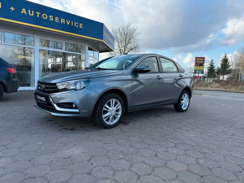 Lada Vesta 1.6 16V 02/2018-photo-0