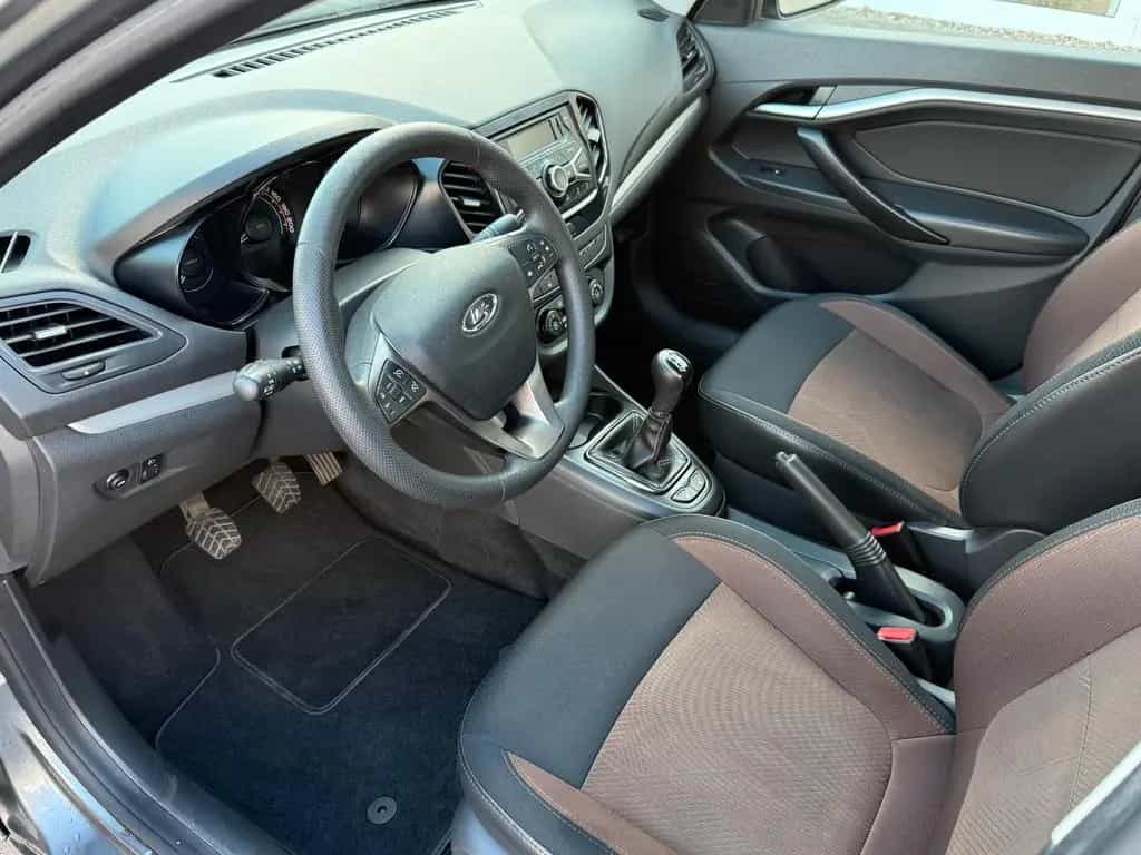Lada Vesta 1.6 16V 02/2018-photo-4