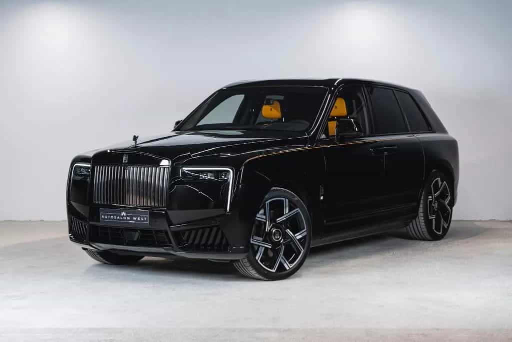 Rolls-Royce Cullinan SERIES II BLACK BADGE *Footrest* MY26* null-photo-6