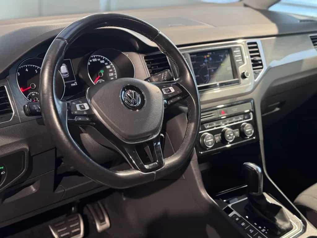 Volkswagen Golf Sportsvan Allstar 1.4 DSG*XENON*NAVI*SITZH* 12/2016-photo-11