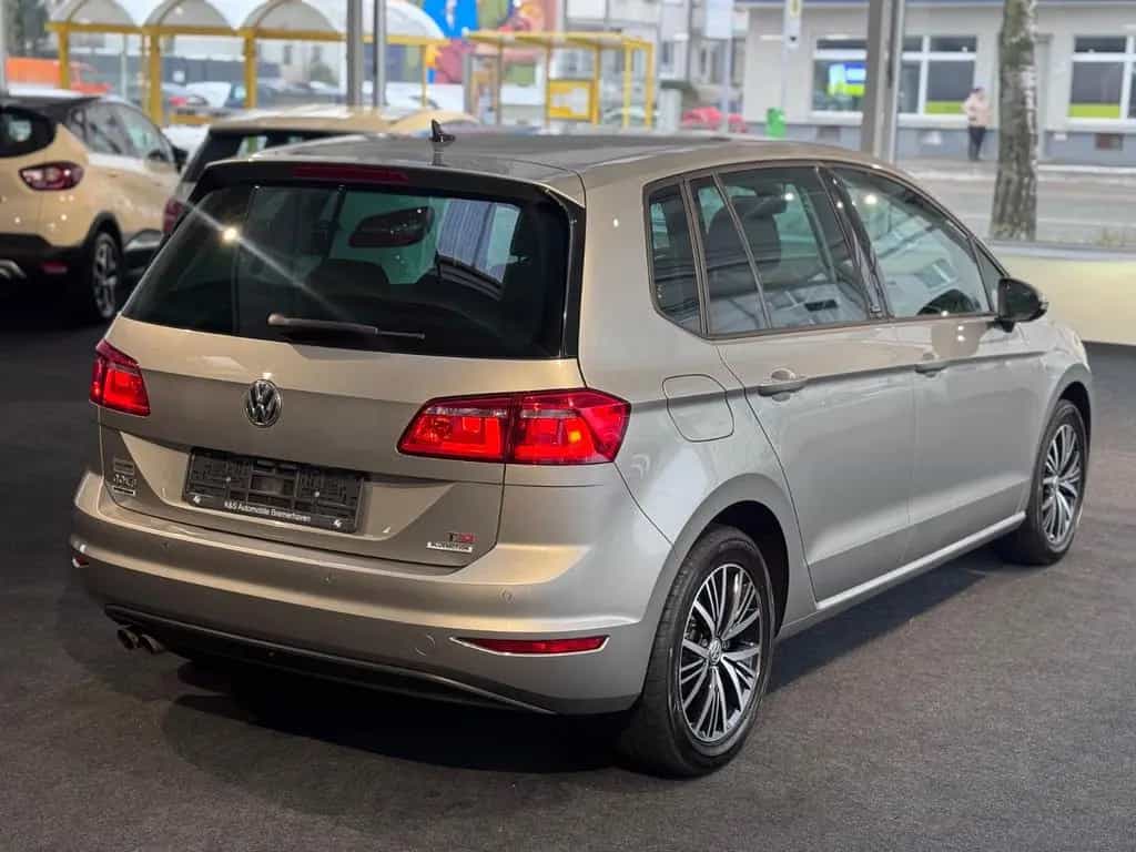 Volkswagen Golf Sportsvan Allstar 1.4 DSG*XENON*NAVI*SITZH* 12/2016-photo-7