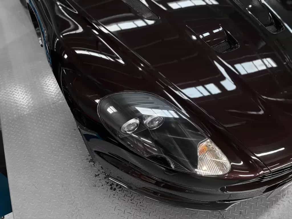 Aston Martin DBS V12 5.9 - Amethyst Red 01/2010-photo-23
