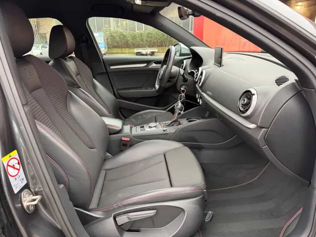 Audi S3 Sportback 2.0 TFSI quattro Bang&Olufsen/LED 06/2019-photo-19