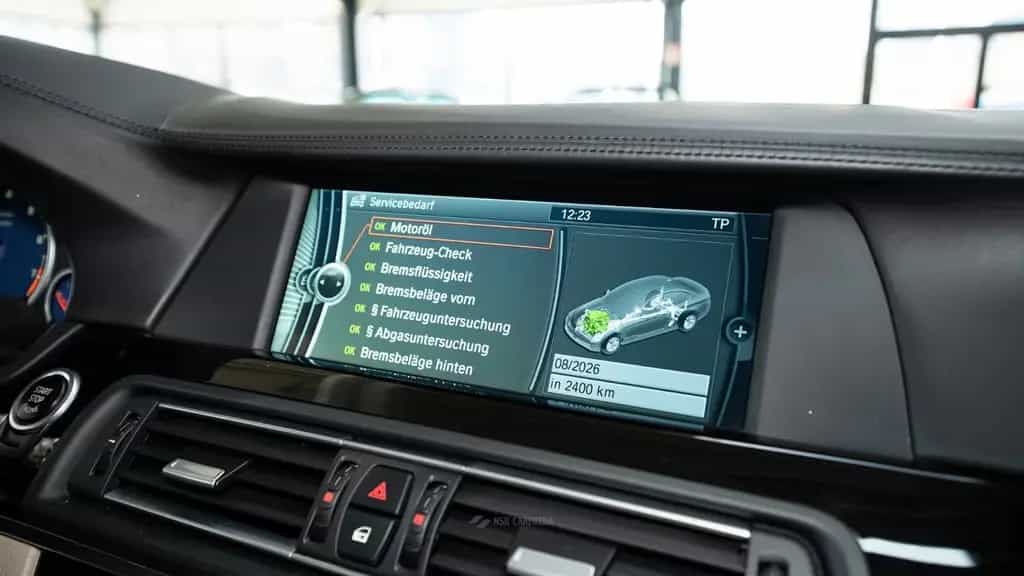ALPINA B5 Lim HeadUp Sitzbelüf. SrndView AdapDrive 06/2013-photo-29