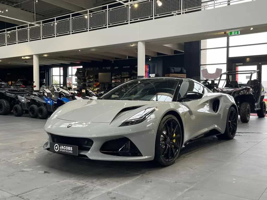 Lotus Emira V6 SE null-photo-0