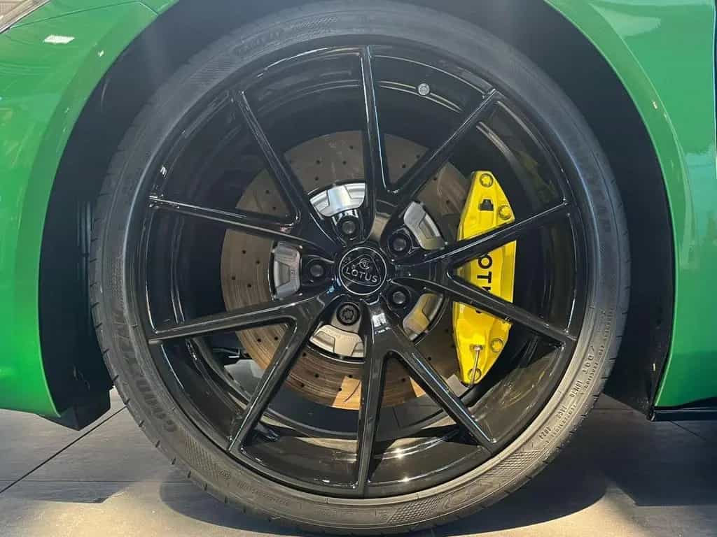 Lotus Emira V6 SE MY26 null-photo-6