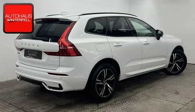 Volvo XC60 B5 B R-DESIGN MEMORY+AHK+KAMERA+GOOGLE+LED+ 03/2022-photo-2