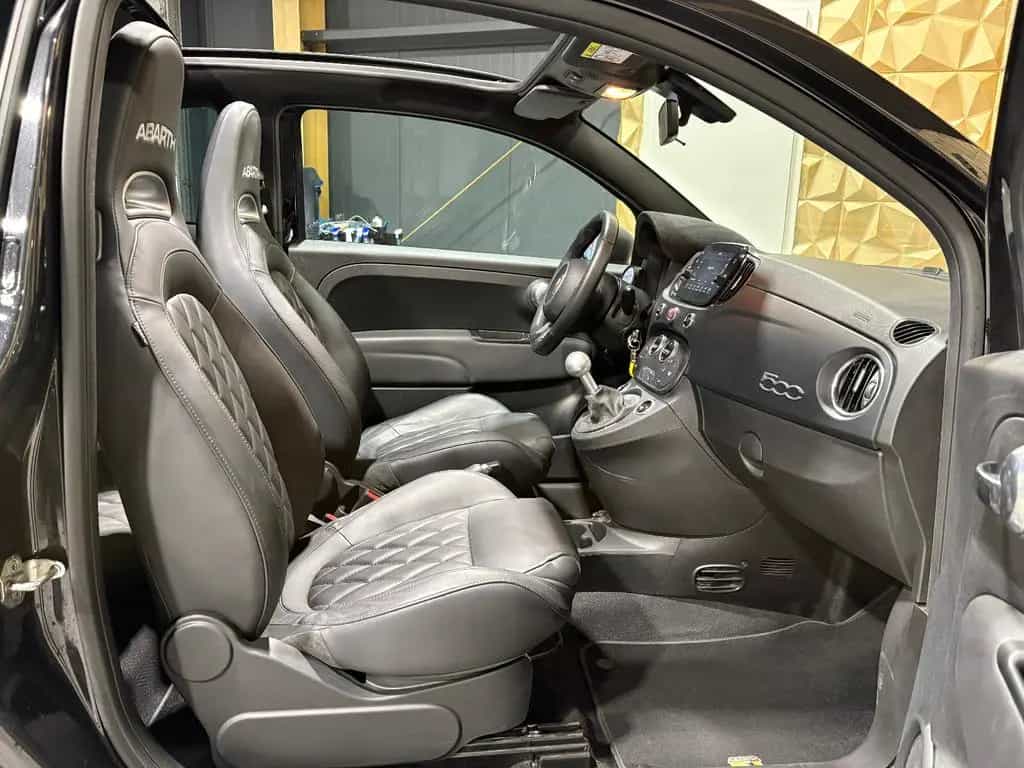 Abarth 595C 09/2023-photo-19