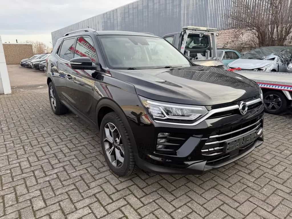 Ssangyong Korando 1.6 e-XDi Diesel Sapphire 2WD Automatik 12/2023-photo-2