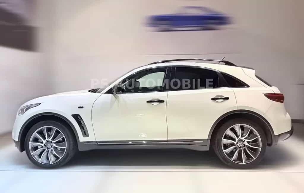 Infiniti QX70 3.7 S*NAVI*KLIMAAUTO*BI-XE*LEDER*360° 03/2017-photo-4