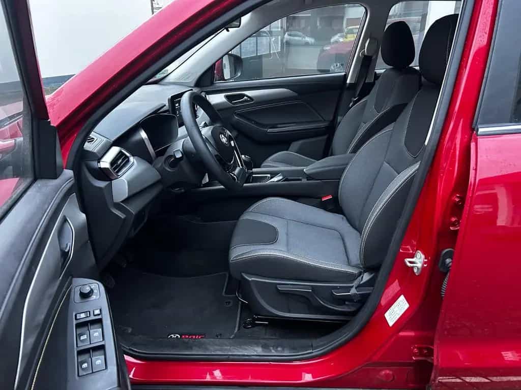 BAIC Beijing X35 LED PDC Allwetter 20.800km 10/2023-photo-11