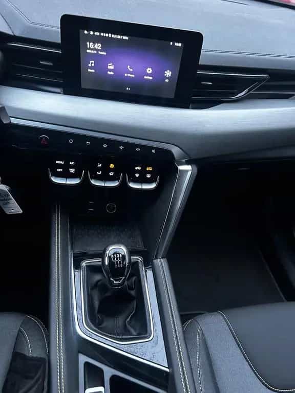 BAIC Beijing X35 LED PDC Allwetter 20.800km 10/2023-photo-14