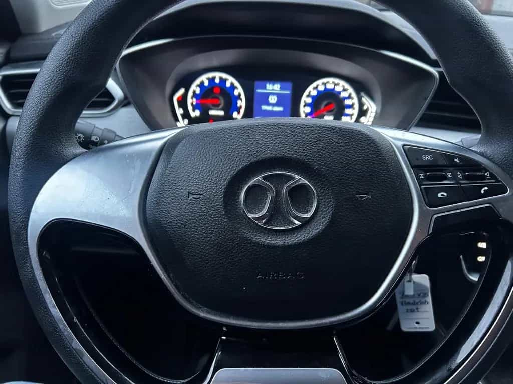 BAIC Beijing X35 LED PDC Allwetter 20.800km 10/2023-photo-17