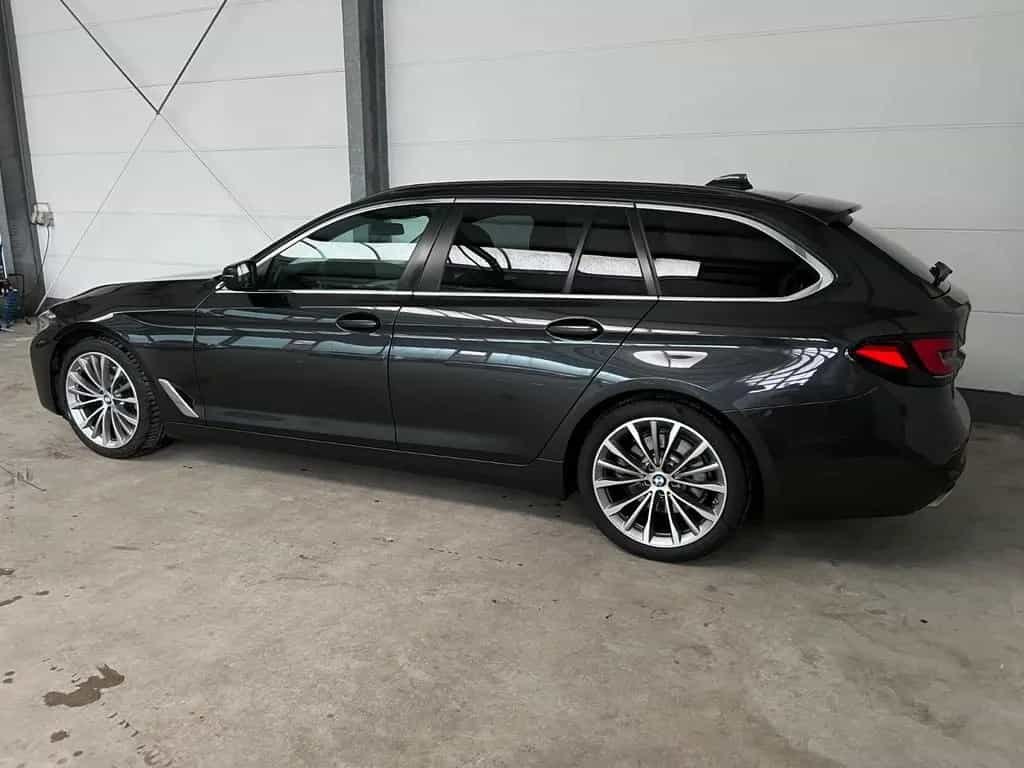 BMW 5 Series 520d Touring+HUD+Park-Assist+Harman-K.+1.Hand. 07/2022-photo-18