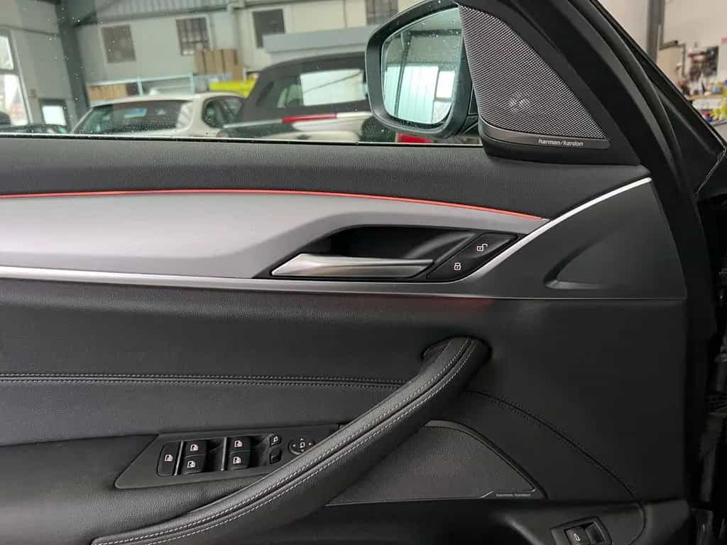 BMW 5 Series 520d Touring+HUD+Park-Assist+Harman-K.+1.Hand. 07/2022-photo-22